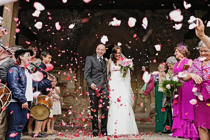 De boda en Euskadi, enamorados del norte