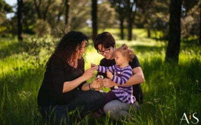 Toda la familia esperando a Huguito