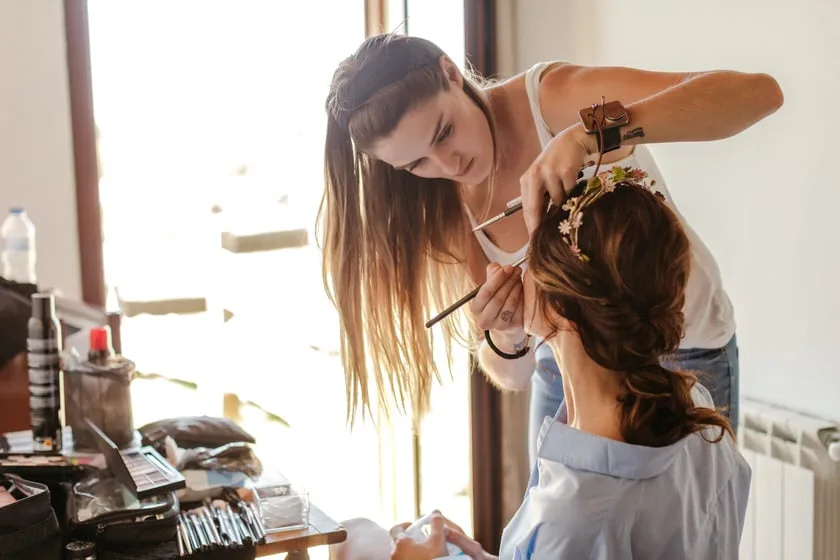 Clara Make up Hair