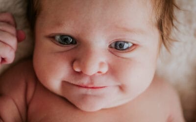 Cabe tanto amor: Primeros días de un bebé en casa